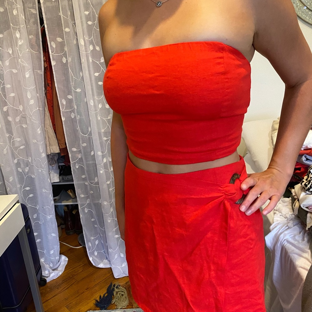 Two-piece set